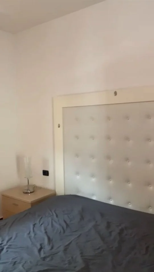 Tirane, jepet me qera apartament 2+1+Ballkon Kati 1, 90 m² 450 € (Don Bosko . te xhamia . ka dhe dalje te lavazhi 313)