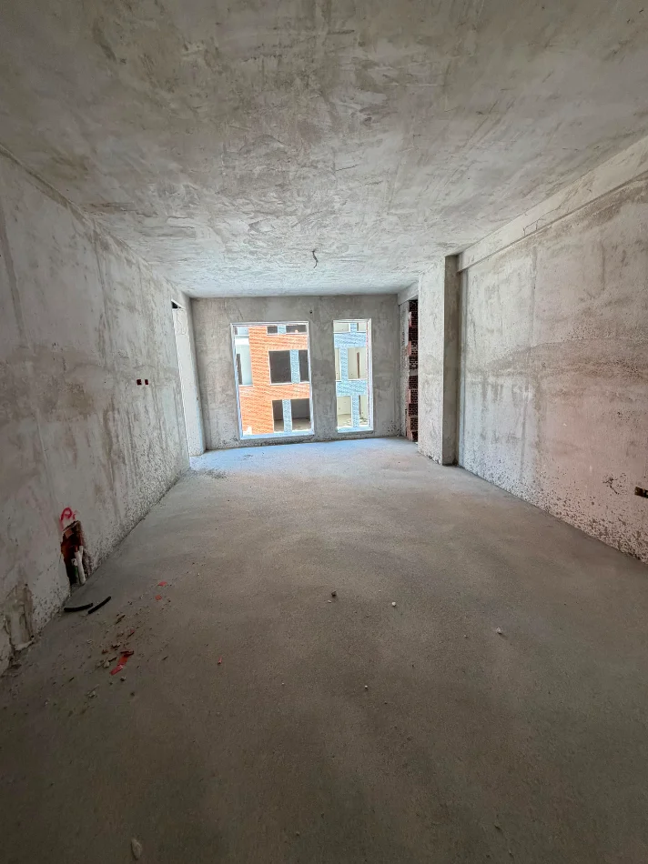 Tirane, shitet apartament 2+1+Ballkon Kati 2, 110 m² 110.450 € (Paskuqan ringside)
