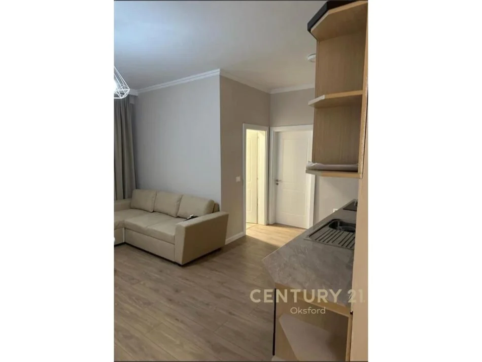 Shqiperi, jepet me qera apartament 1+1 Kati 7, 145 m² 520 € (Liqeni i Thatë! )