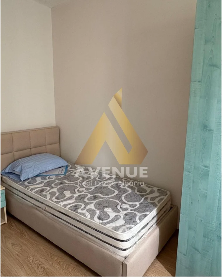 Tirane, jepet me qera apartament 2+1+Ballkon Kati 6, 78 m² 650 € (Rruga Petro Nini)