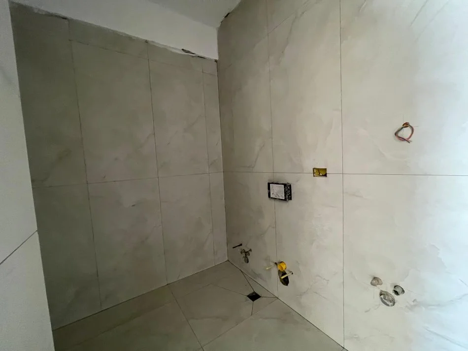 Tirane, shitet apartament 1+1+Ballkon Kati 1, 60 m² 78.260 € (Rezidenca OXA Fresk)
