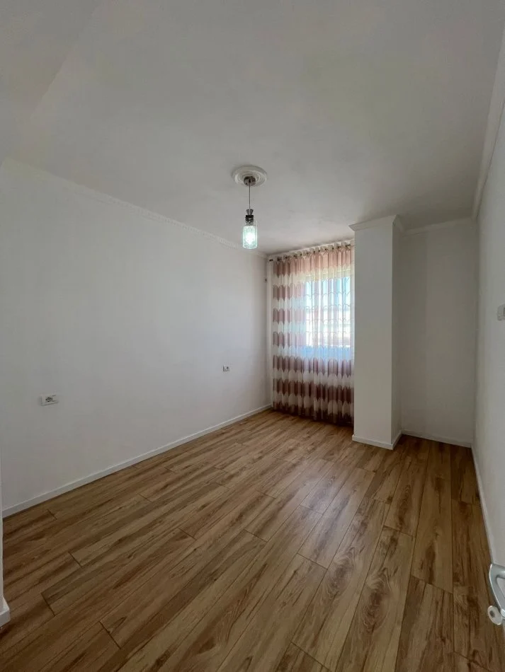 Tirane, shitet apartament 1+1+Ballkon Kati 9, 65 m² 86.000 € (MISTO MAME)