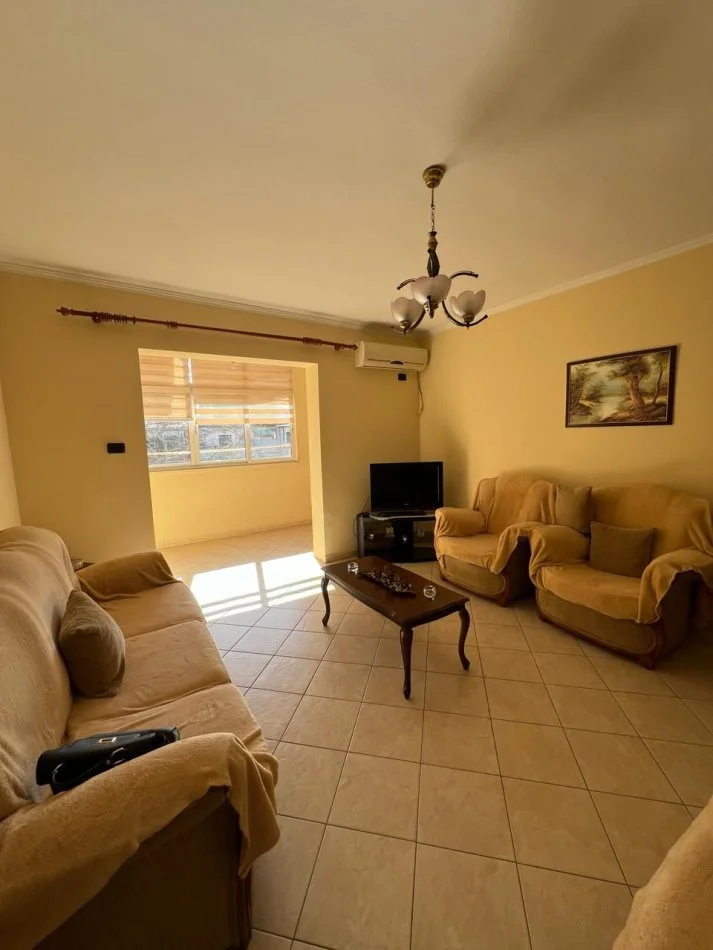 Qera,Ap 2+1,Myslym Shyri