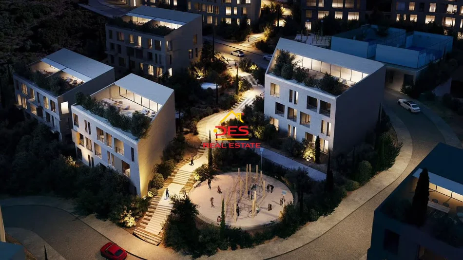 Dhermi - Palase, shitet apartament 2+1+Ballkon Kati 2, 145 m² (Palasë)