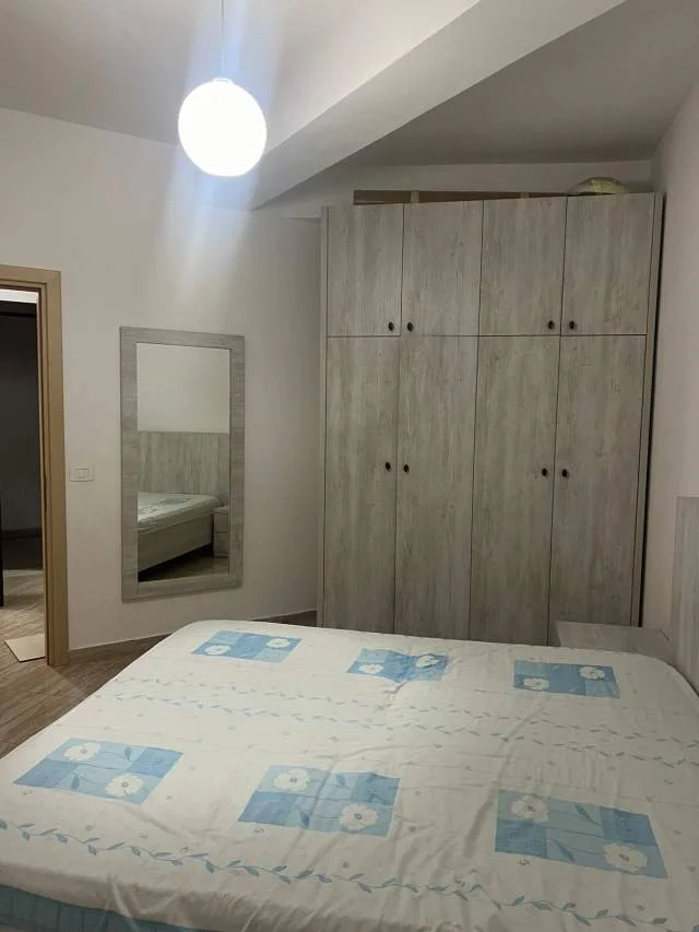 Tirane, jepet me qera apartament 1+1+BLK Kati 3, 70 m² 35.000 Leke (Rruga Teodor Keko)