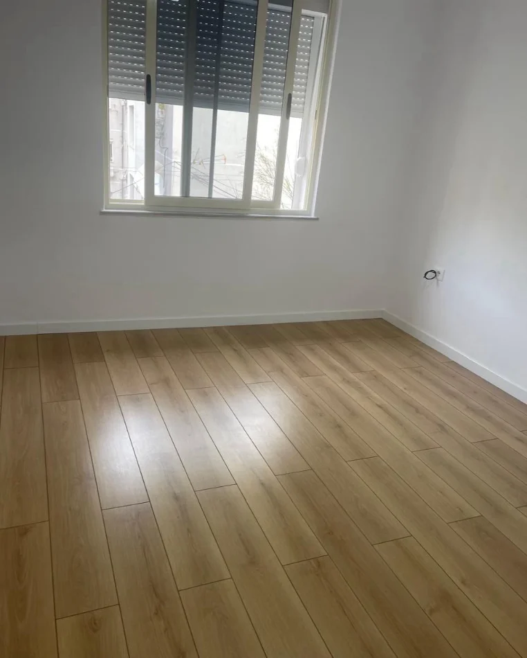 Tirane, shitet apartament 2+1 Kati 3, 70 m² 180.000 € (21 dhjetori rruga e kavajes)