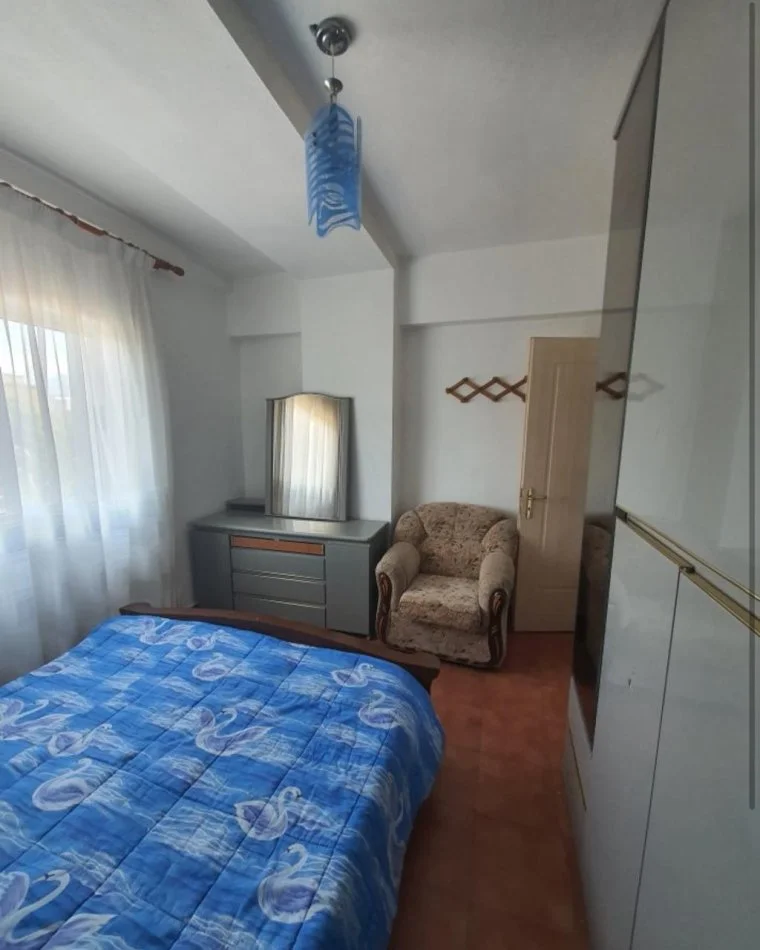 Tirane, jepet me qera apartament 2+1 Kati 4, 48.000 € (Prane Globe)