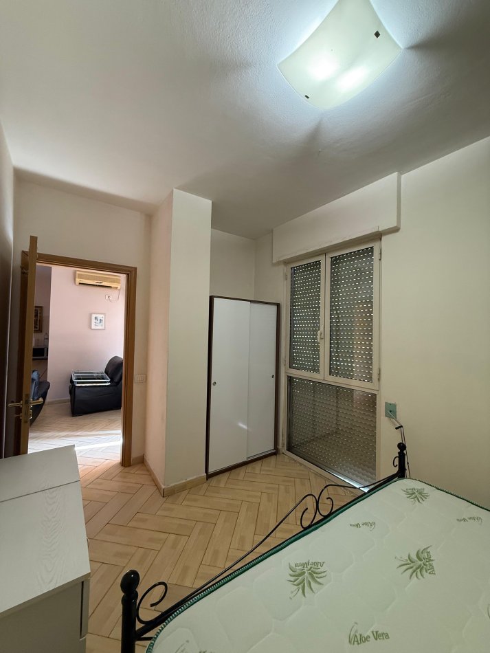 Shqiperi, jepet me qera apartament 2+1+Aneks+Ballkon Kati 5, 80 m² 500 € (Te Spitali Gjerman)