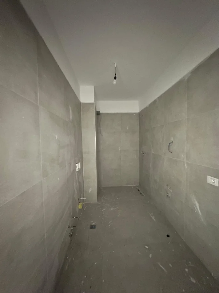 Tirane, shitet apartament 2+1 Kati 10, 51 m² 148.960 € (Kompleksi Mirabella,Xhamllik)