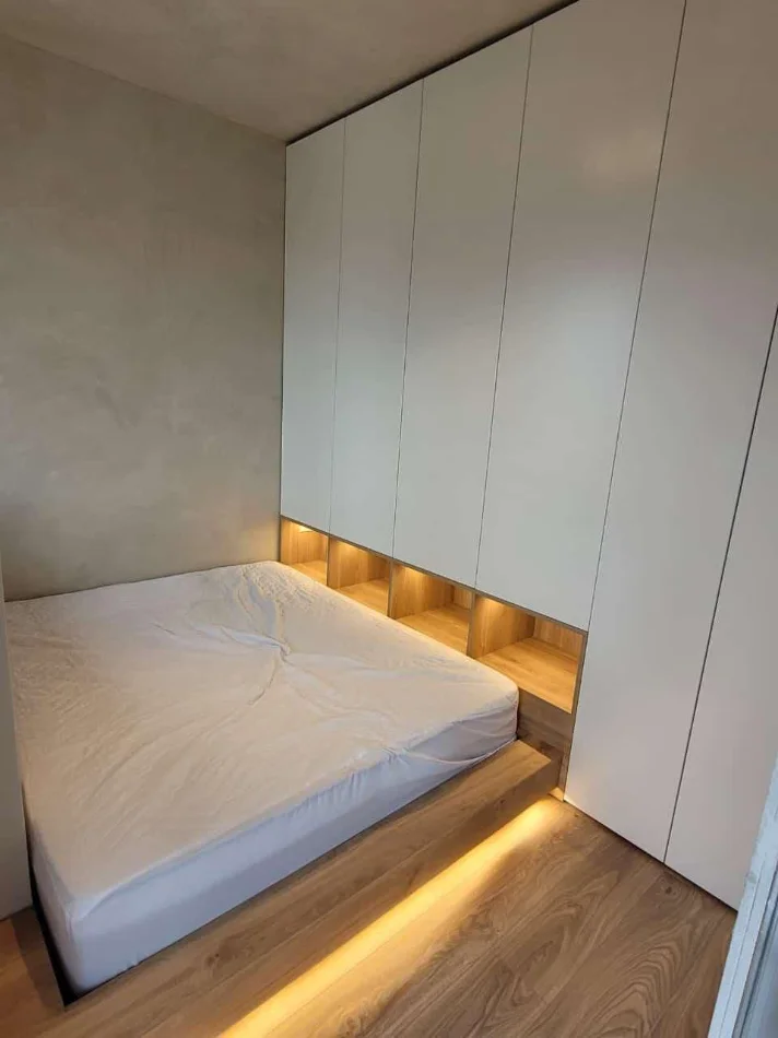 Tirane, jepet me qera apartament 1+1+Ballkon Kati 3, 70 m² 320 € 