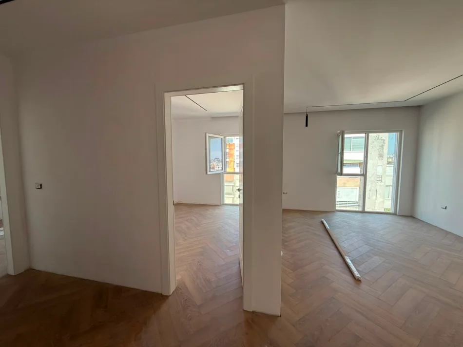 Tirane, shitet apartament 2+1 Kati 6, 94 m² 170.000 € (ish Dogana)
