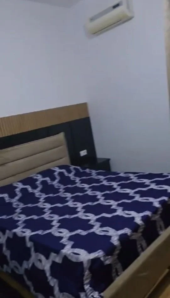 Tirane, jepet me qera apartament 2+1 Kati 1, 75 m² 480 € (rruga Marie Kraja)