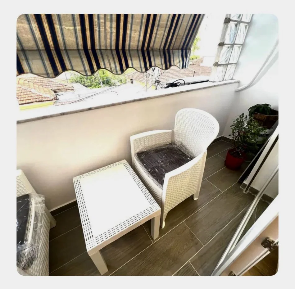 Tirane, shitet apartament 1+1+Aneks+Ballkon Kati 2, 54 m² 150.000 € (Pazari i Ri afer Optika Roma)