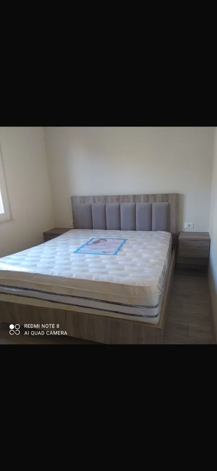 Tirane, jepet me qera apartament 2+1 Kati 2, 188 m² 330 € (Shkoze)