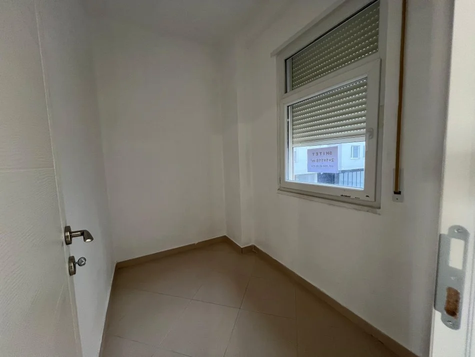 Tirane, shitet apartament 2+1+Aneks+Ballkon Kati 2, 118 m² 110.000 € (Linze)