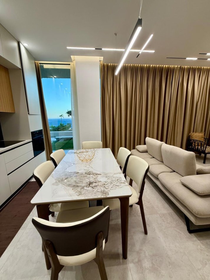 Dhermi - Palase, shitet Vile 2+1 , 180 m² (Green Coast 1)