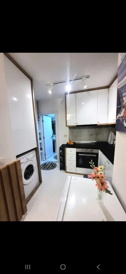 Tirane, shitet garsonier Studio Kati 2, 35 m² 84.000 € (Kushtrimi Lirise)