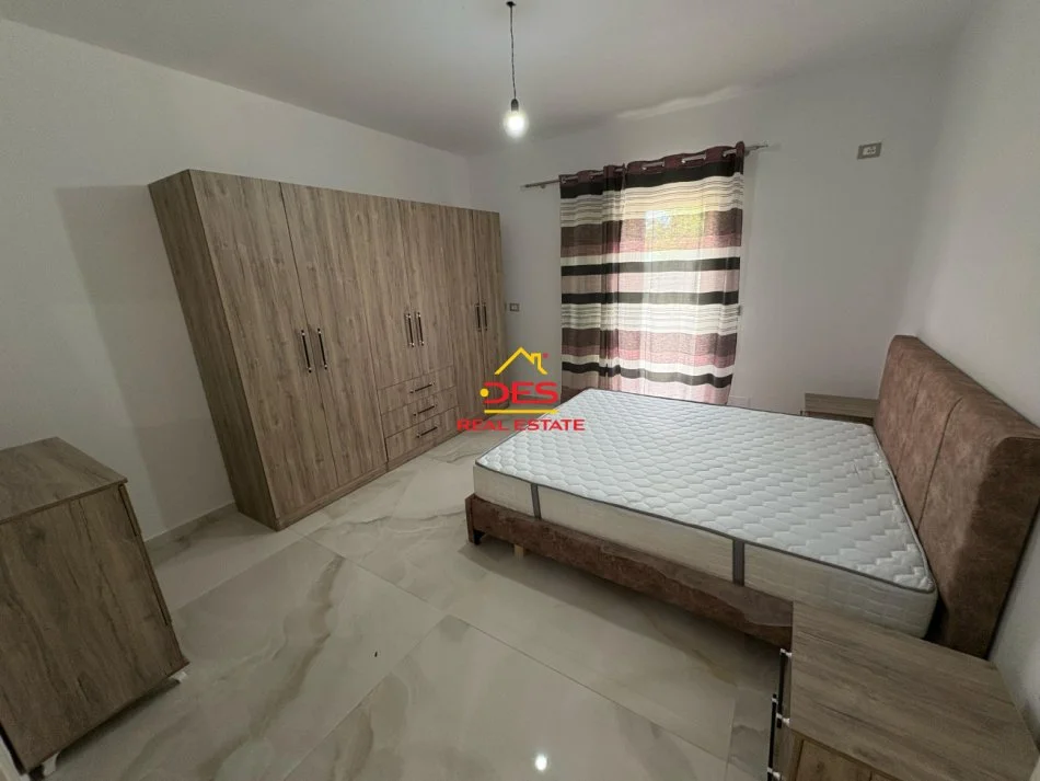 Vlore, jepet me qera Vile 2+1+Ballkon Kati 0, 134 m² 380 € (Rruga Sokrat Leka)