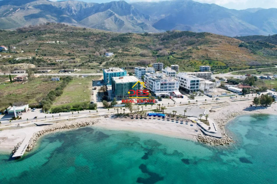 Vlore, shitet apartament 1+1+Ballkon Kati 5, 48 m² 126.000 € (Radhimë)