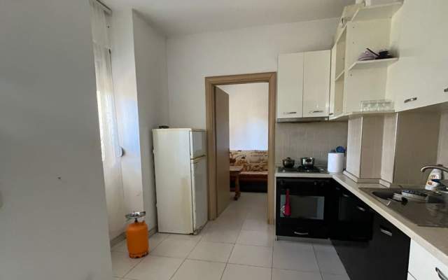 Tirane, shitet apartament 2+1+BLK Kati 1, 76 m² 70.000 Euro (Babrru, Rruga Azem Galica)