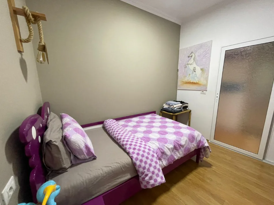 Shqiperi, shitet apartament 3+1 Kati 2, 109 m² 200.000 €