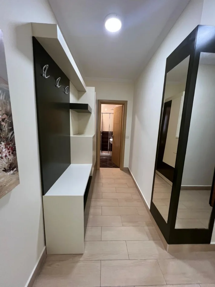 Tirane, shitet apartament 3+1+Aneks+Ballkon Kati 4, 126 m² 219.000 € (Porcelan)
