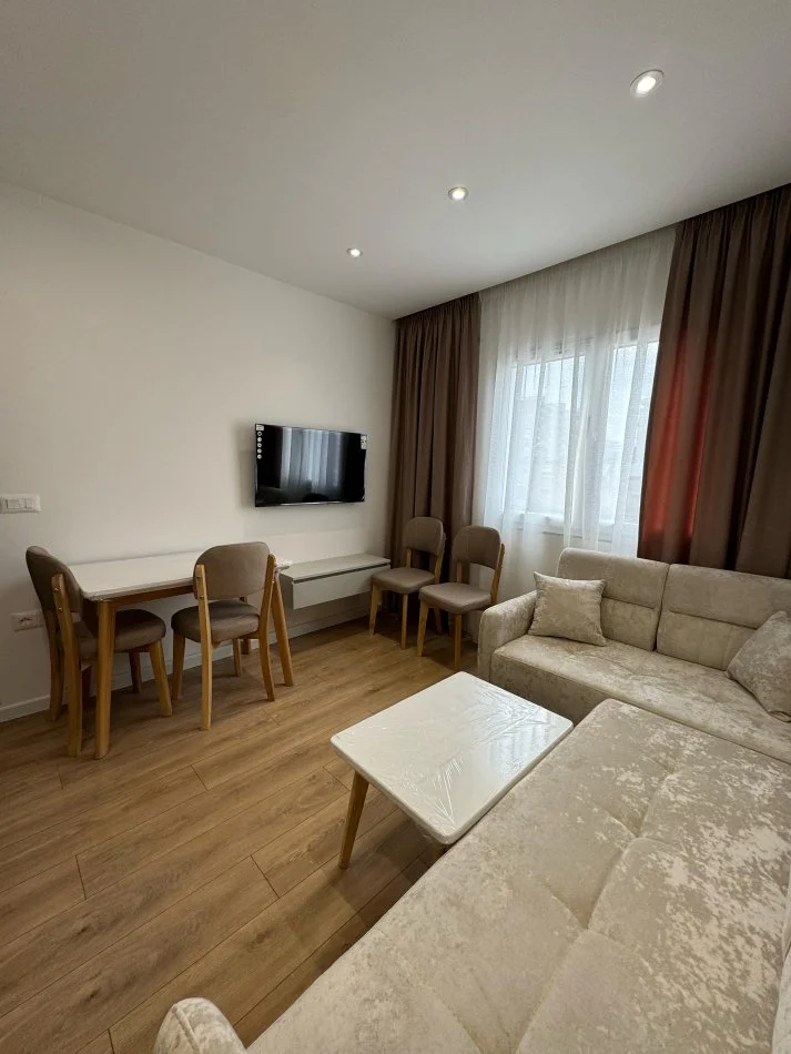 Tirane, shes apartament 1+1 Kati 5, 28 m² 89.000 € (21 Dhjetori)