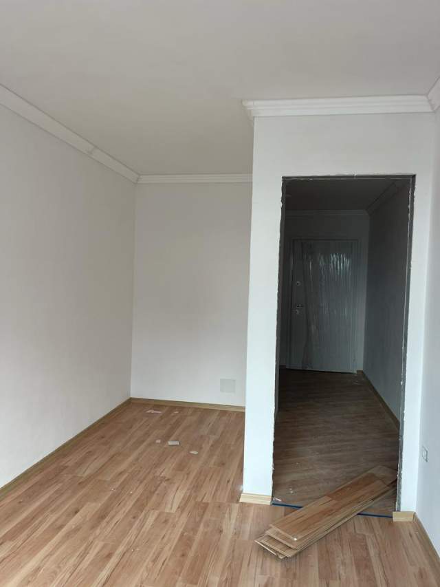 Tirane, shes apartament 2+1+BLK Kati 4, 113 m² 125.000 Euro (Laprak)