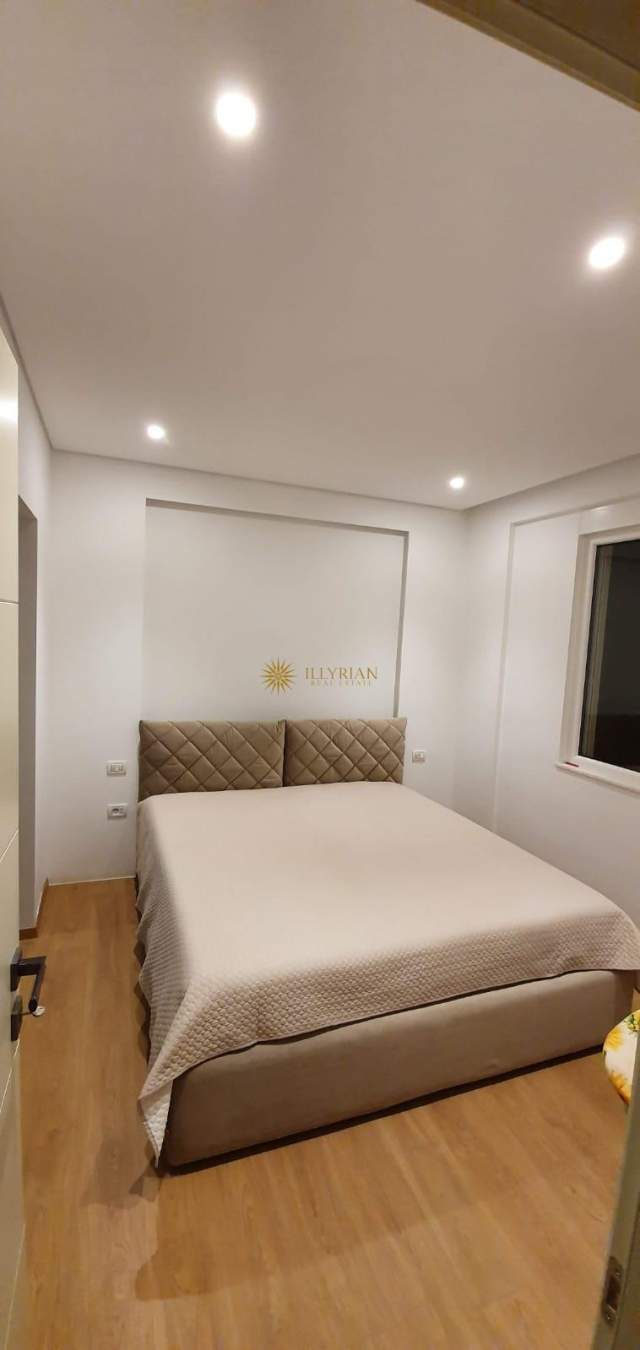 Tirane, shes apartament Kati 3, 150 m² 180.000 Euro (Rruga Hamdi Sina)
