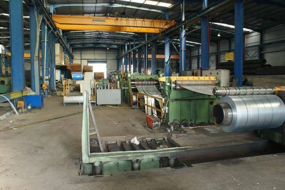 Lushnje, shes Shiten 50% te Aksioneve ose Biznesi i Prodhimeve Metalike Tubo profile etj