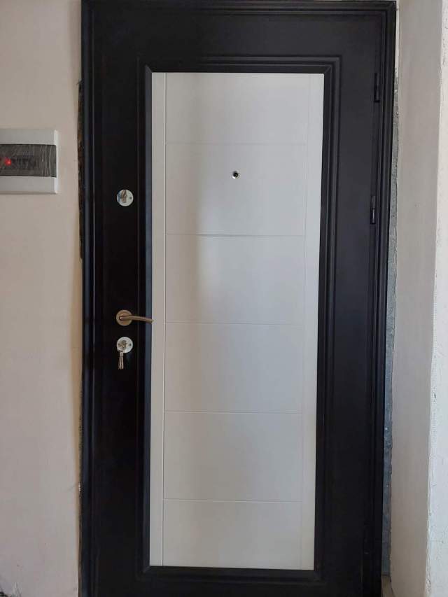 Elbasan, shes apartament 1+1+A+BLK Kati 5, 56 m² 4,500.000 Leke (lagjia QEMAL STAFA)
