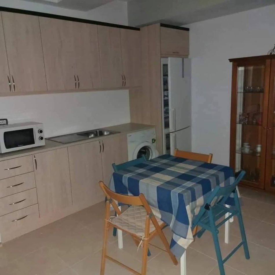Gjirokaster, shitet apartament 1+1 Kati 1, 48 m² 40.000 € (Lagjja 18 shtatori gjirokaster)