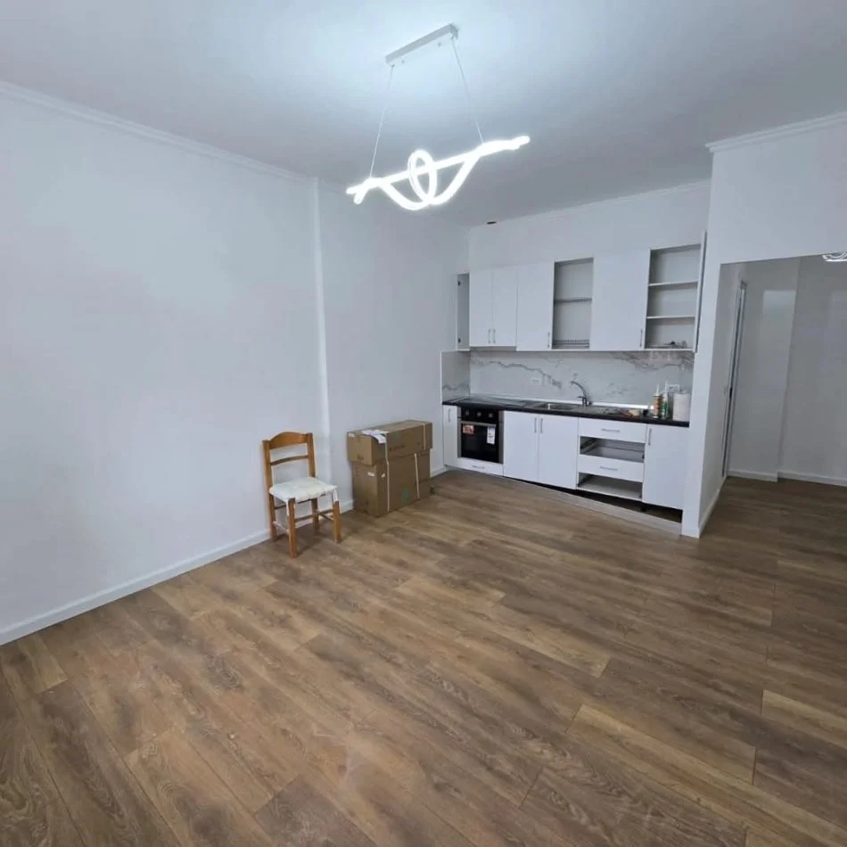 Durres, shes apartament 2+1 Kati 1, 68 m² 74.000 € (PLAZH DURRES)