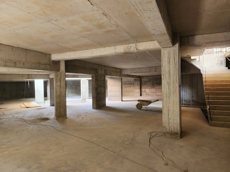 Tirane, Liste me oferta apartament 2+1+Ballkon Kati 1, 100 m² 200.001 € 