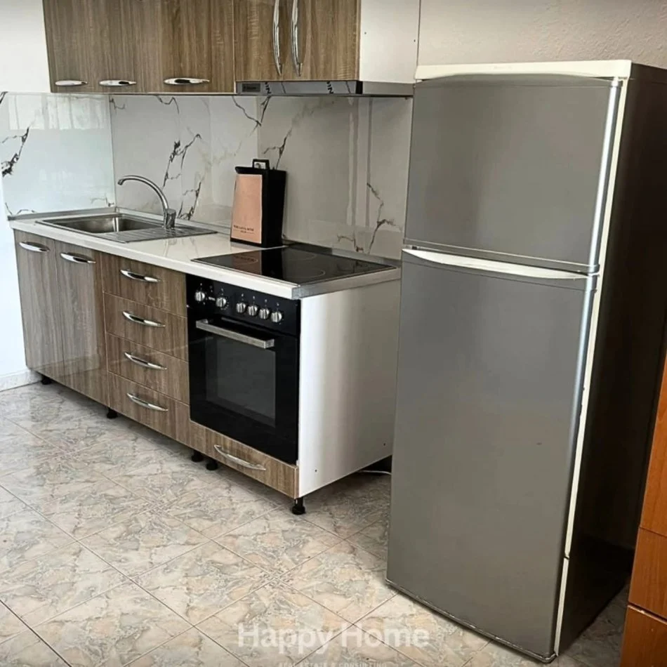 Tirane, jepet me qera apartament 1+1 Kati 1, 58 m² 350 € 