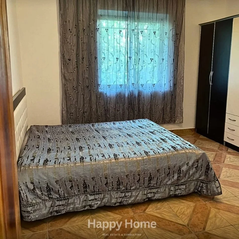 Tirane, jepet me qera apartament 1+1 Kati 1, 58 m² 350 € 