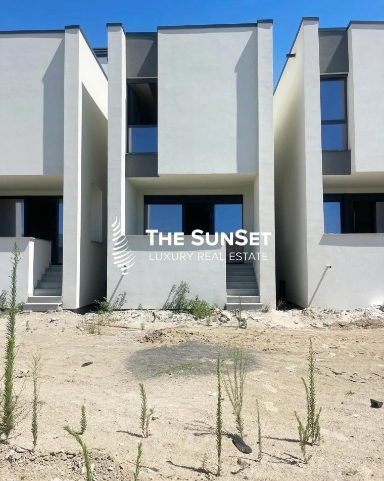 Durres, shitet Vile 2+1 Kati 0, 209 m² 425.000 € (Gjiri Lalzit Turquoise Marine)