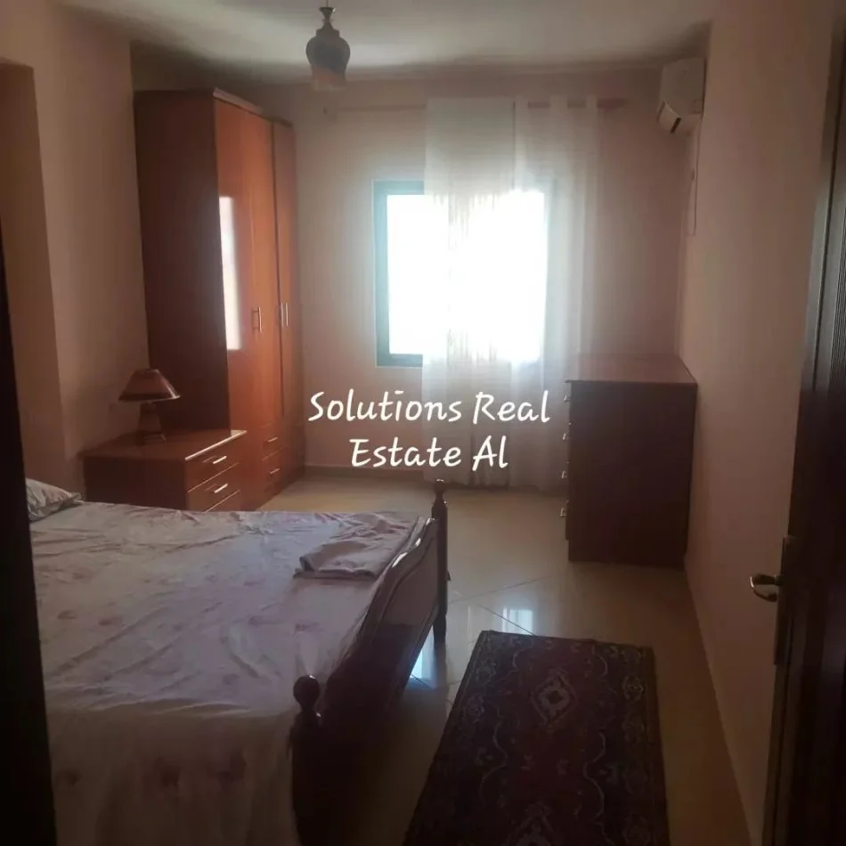 Tirane, jepet me qera apartament 3+1+Aneks+Ballkon Kati 5, 119 m² 60.000 lek(Rruga Margarita Tutolani Qëndër/Sheshi Wilson)