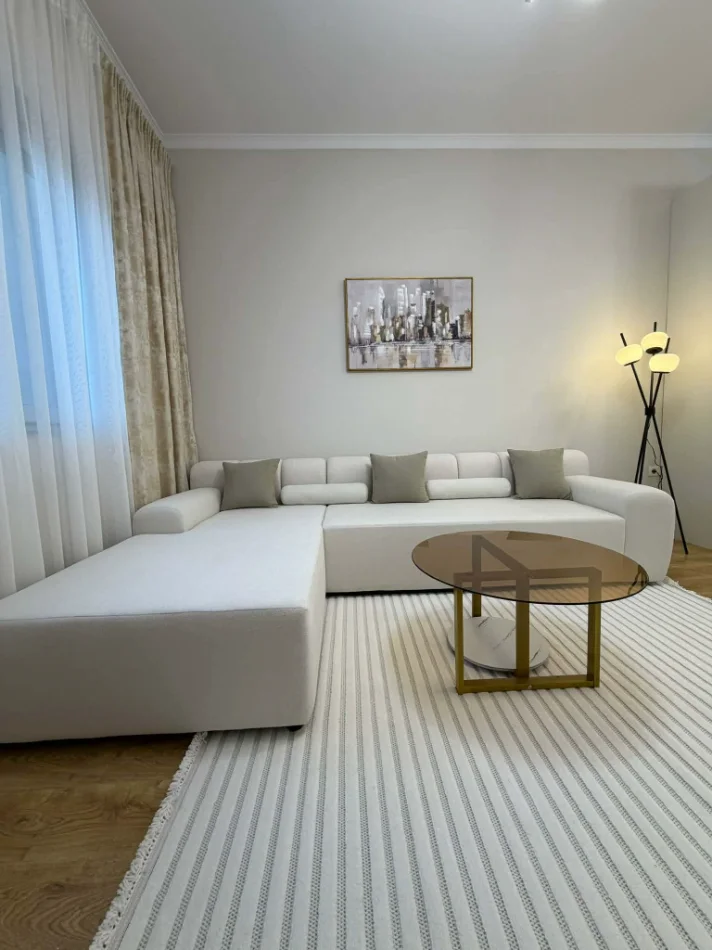 Tirane, shitet nga Pronari, pa-komision apartament 2+1+Ballkon Kati 2, 95 m² 165.000 € 