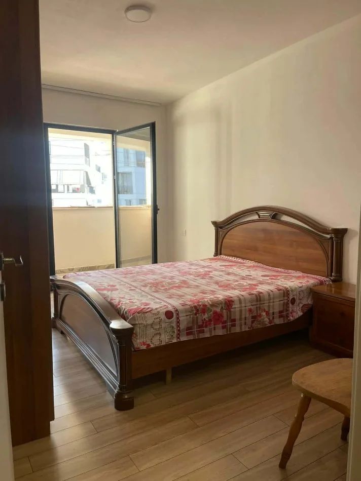 Tirane, shitet nga Pronari, pa-komision apartament 3+1+Ballkon Kati 3, 127 m² 210.000 € 