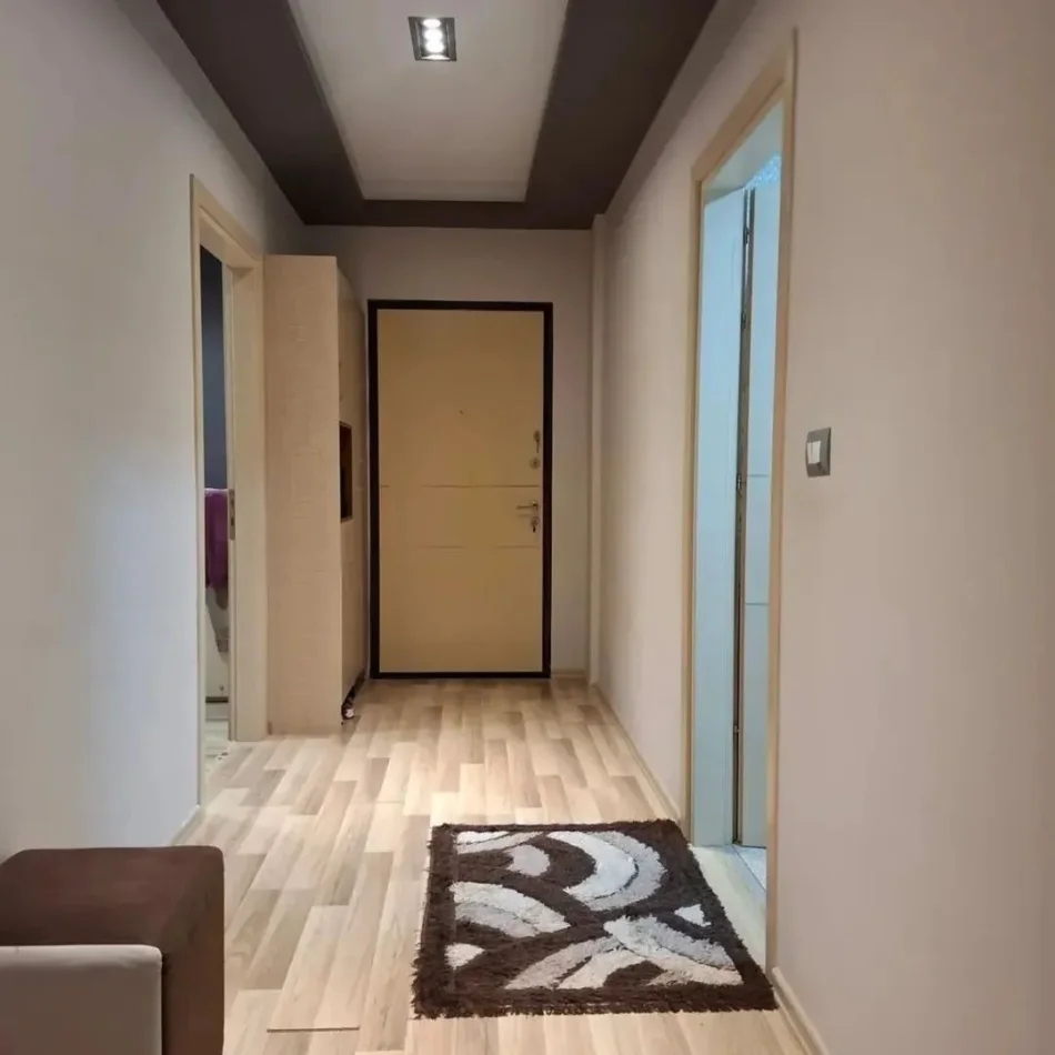 Gjirokaster, shitet apartament 3+1+Ballkon Kati 7, 110 m² 12.000.000 € (Kodra e shtufit)