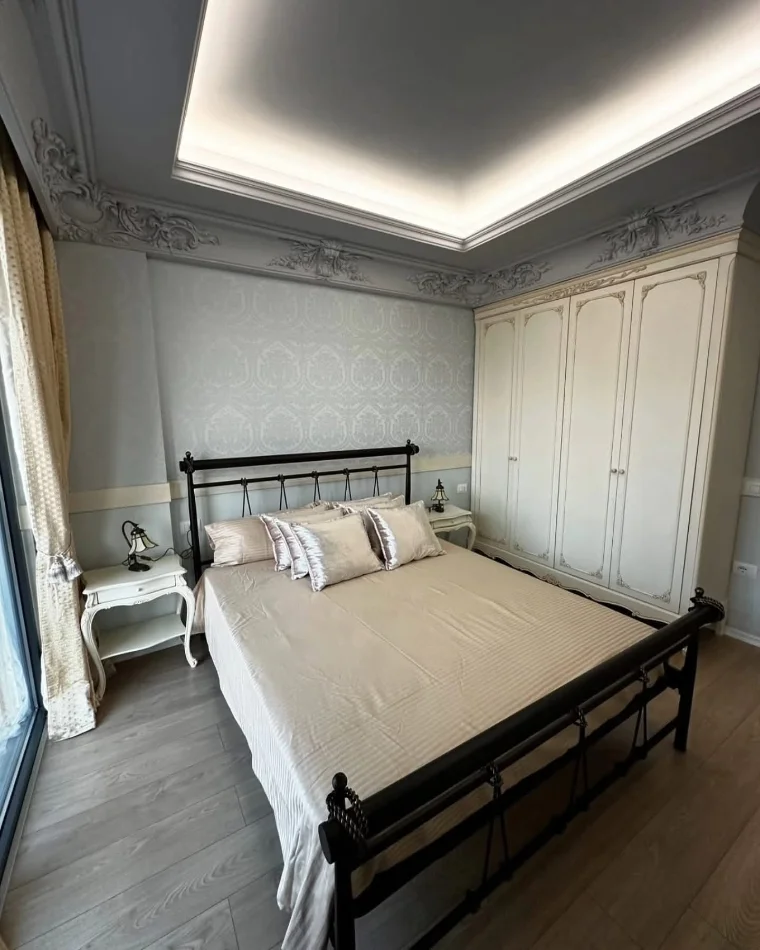 Tirane, jepet me qera apartament 1+1+Ballkon , 650 € 