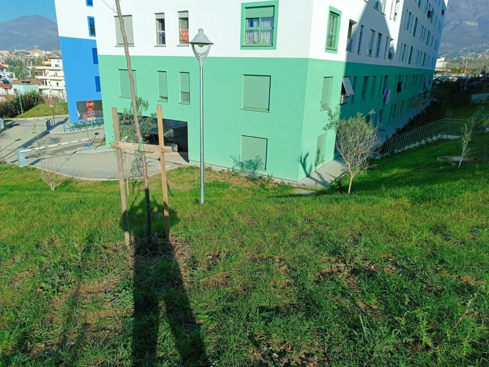 Tirane, jepet me qera garsonier 1+1 Kati 0, 47 m² 250 € (Rruga Pasho Hysa)