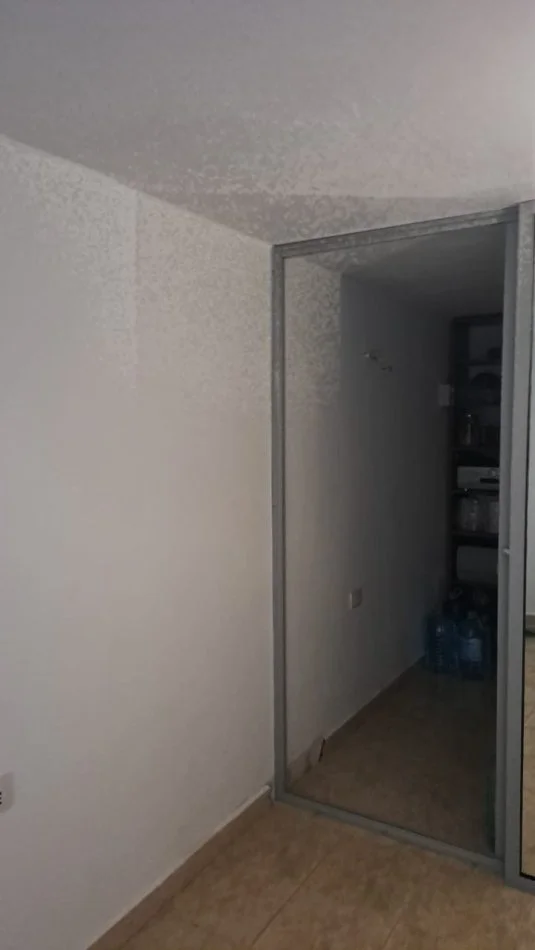 Tirane, jepet me qera apartament 1+1+Ballkon Kati 1, 76 m² 76.250 € (fresk)