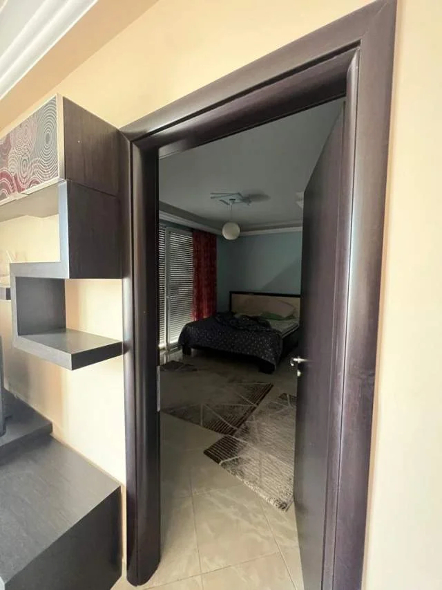 Tirane, jepet me qera apartament 2+1+BLK Kati 4, 100 m² 500 Euro (kopshti botanik)