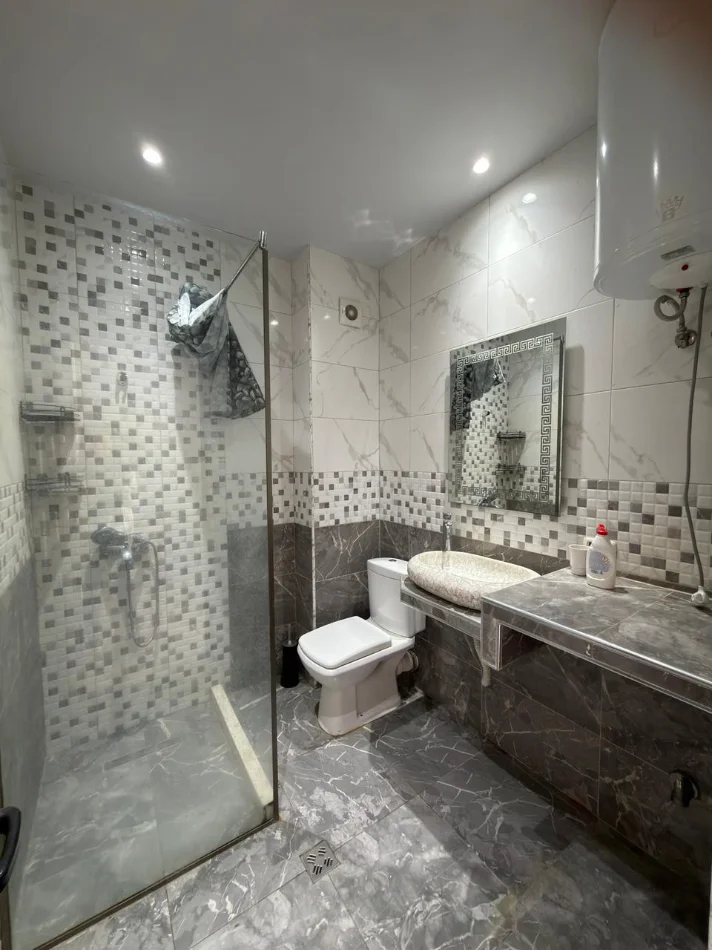 Tirane, shitet apartament 1+1 , 50 m² (Misto Mane)