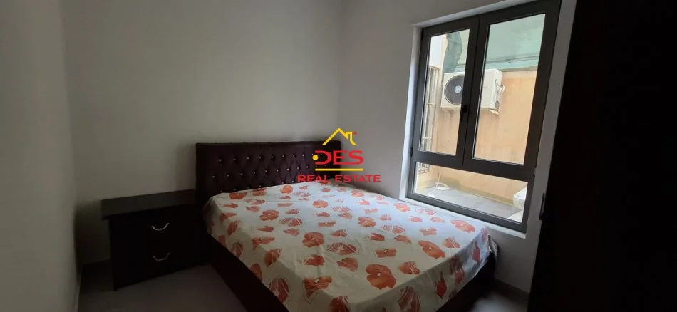 Vlore, jepet me qera apartament 2+1+Ballkon Kati 2, 80 m² 400 € (Rruga Aleksanër Moisiu)