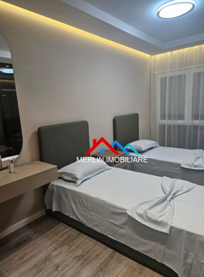 Shqiperi, jepet me qera apartament 1+1 Kati 2, 91 m² 700 € (RRUGA DRITAN HOXHA,ISH-DOGANA)