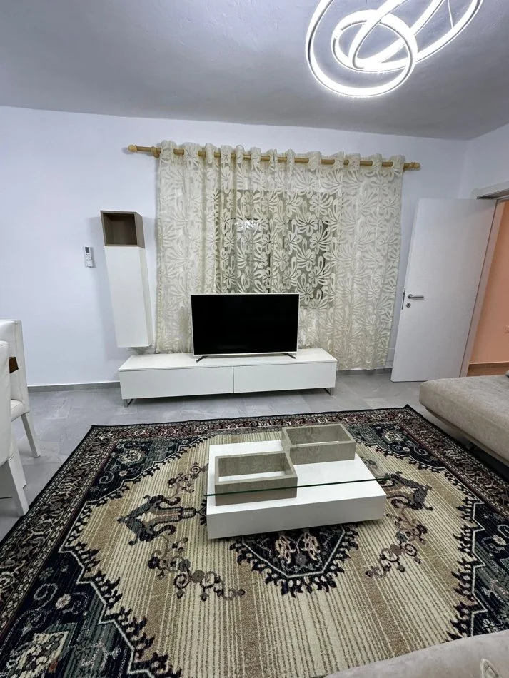 Tirane, jap me qera apartament duplex 2+1 , 73 m² (Haxhi Hysen Dalliu)