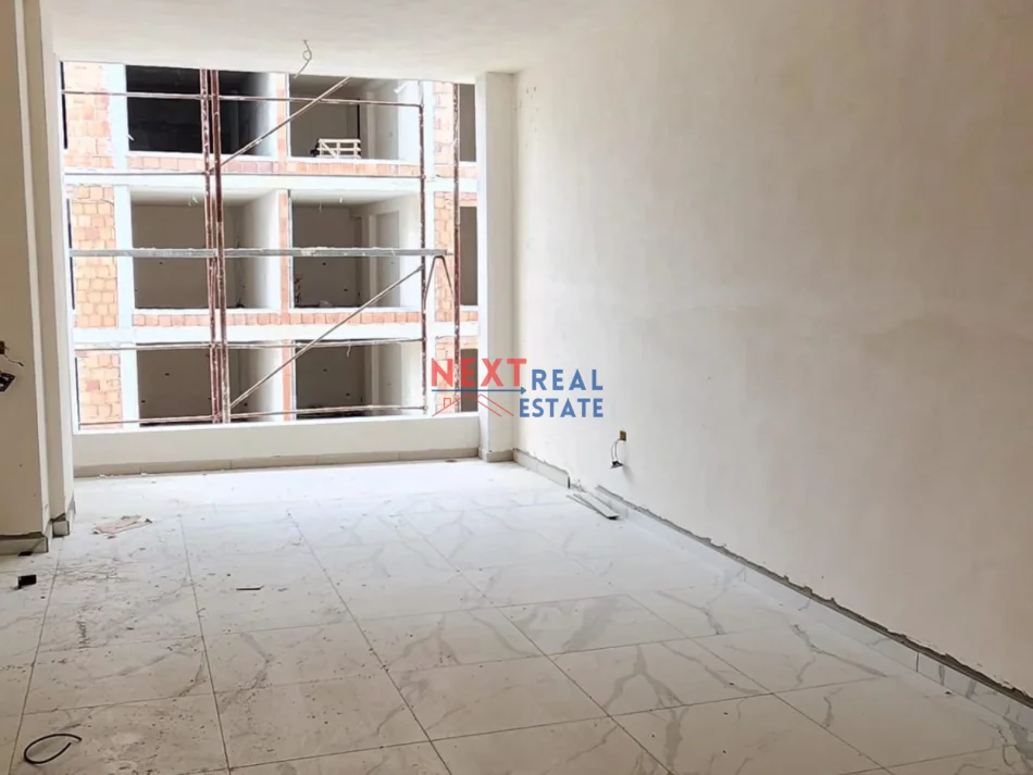 REZERVO PRONEN VETEM ME 500€! Vlore, shitet apartament 2+1+Ballkon , 103 m² 115.000 € (ORIKUM)